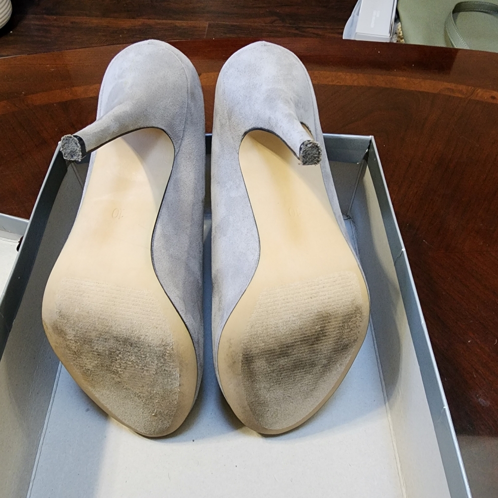 Grey Booties - Picture 2 of 6